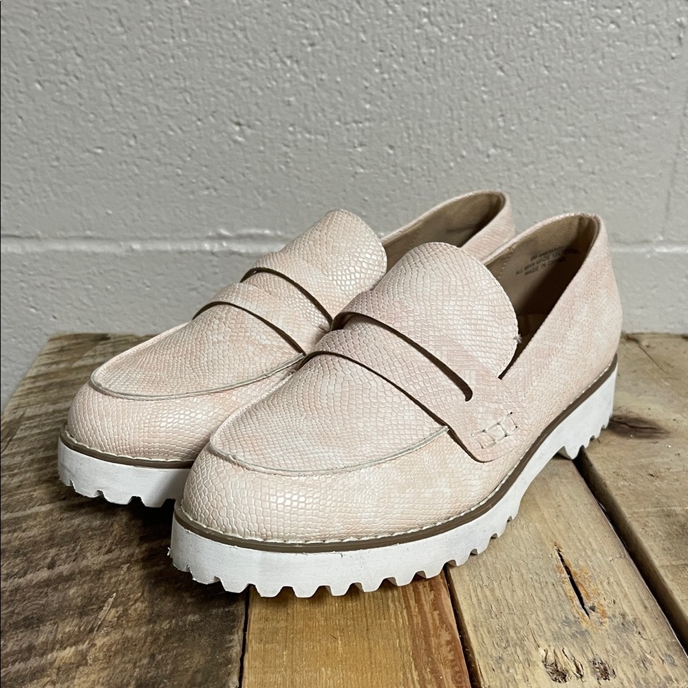 Women's Pale Blush Penny Loafers with Lug Sole